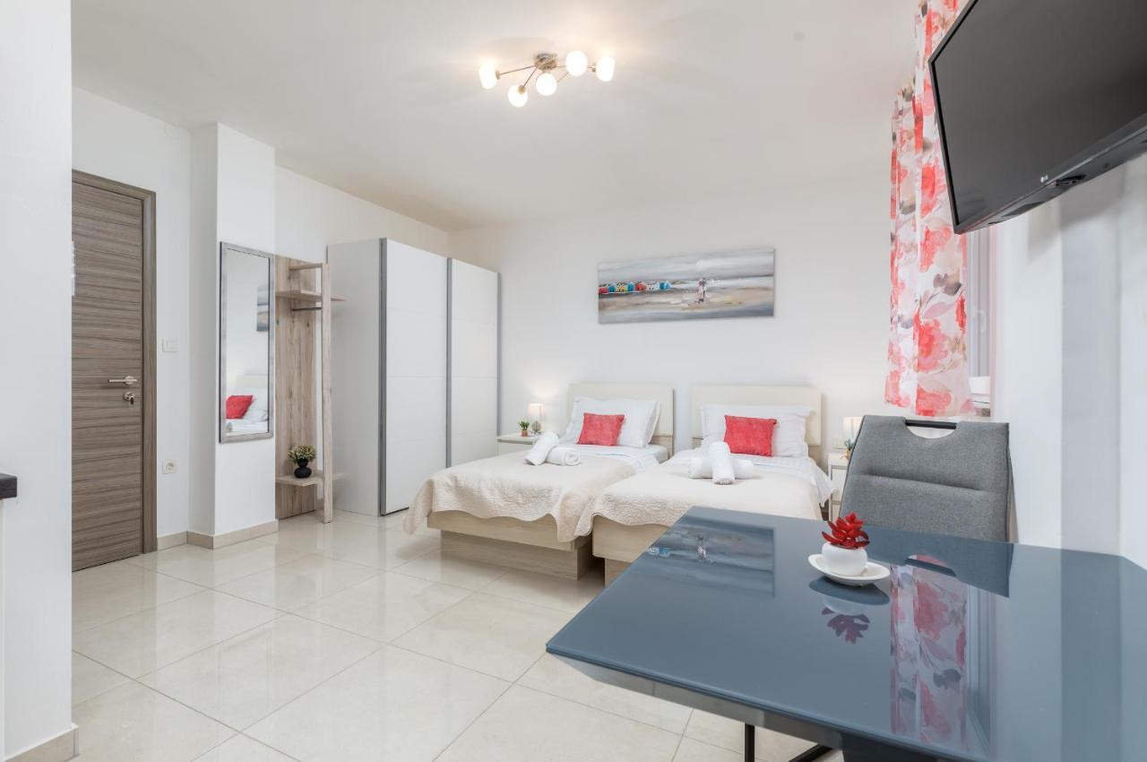 Apartment Marine Lux *