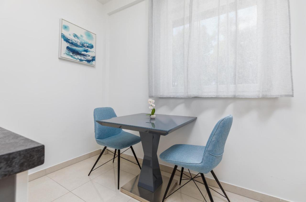 Marine Lux Apartment